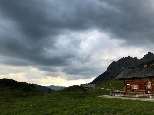 Kilátás, Bio Schartenalm in Muhlbach Kilátás, Bio Schartenalm in Muhlbach