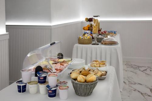 Їжа та напої, Palazzo Sant'Antonio in Неаполь Їжа та напої, Palazzo Sant'Antonio in Неаполь