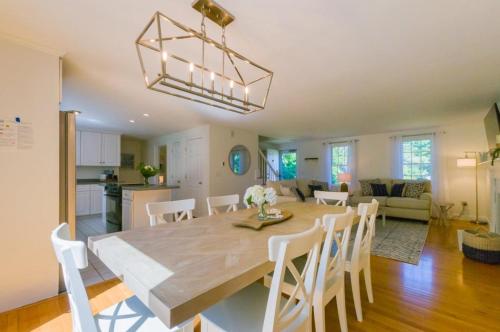 56 Beachway Road East Sandwich - - Seaview in Sandwich 56 Beachway Road East Sandwich - - Seaview in Sandwich