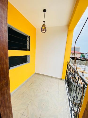 LeussaGuestHouse 208 in Douala LeussaGuestHouse 208 in Douala