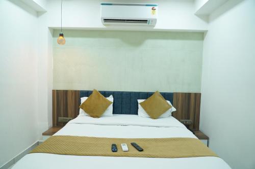 Μπάνιο, Hotel Rest and View in Αχμενταμπάντ Μπάνιο, Hotel Rest and View in Αχμενταμπάντ