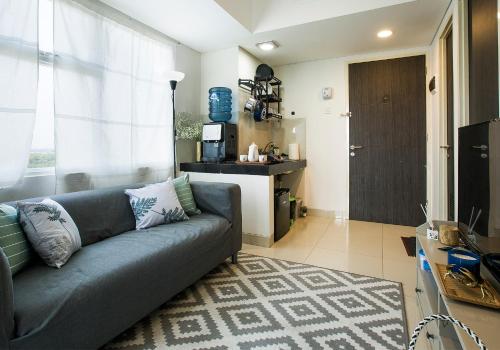 Sanmaru- Serpong Garden apt 2 Br become 1 bigroom in ชีเซาก์ Sanmaru- Serpong Garden apt 2 Br become 1 bigroom in ชีเซาก์