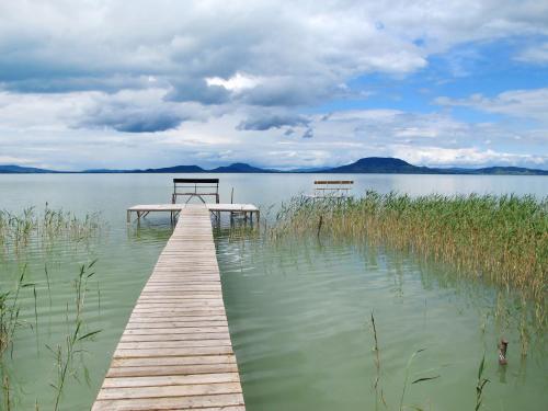 Holiday Home Yellow 1 in Balatonmariafurdo Holiday Home Yellow 1 in Balatonmariafurdo