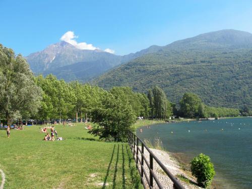 Locazione Turistica Mina in Colico Locazione Turistica Mina in Colico