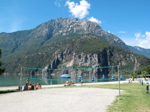 Locazione Turistica Brezza di Lago-1 in Verceia Locazione Turistica Brezza di Lago-1 in Verceia