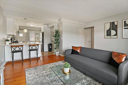 Calm & Cozy 1BR Apt in Arlington Heights - Salem 5A in 伊利諾依州阿靈頓海茨(IL) Calm & Cozy 1BR Apt in Arlington Heights - Salem 5A in 伊利諾依州阿靈頓海茨(IL)