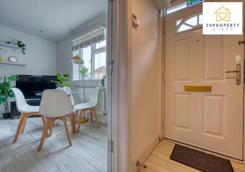 Bath's Best House By 20Property Stays Short Lets & Serviced Accommodation in Priston Village Bath's Best House By 20Property Stays Short Lets & Serviced Accommodation in Priston Village