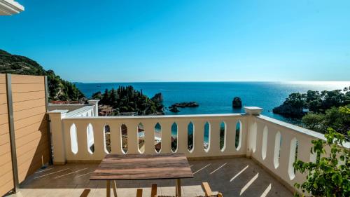 Sea Bliss Adults Only in Parga Sea Bliss Adults Only in Parga