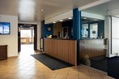 Vestíbulo, Hotel Mountime in Tasch Vestíbulo, Hotel Mountime in Tasch