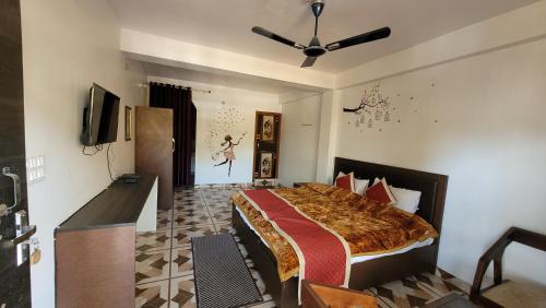 Guestroom, Nainital Homes in Ramgarh Guestroom, Nainital Homes in Ramgarh