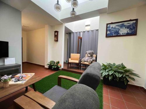 New! 1min to JonkerStreet Melaka loft 4BR 11 PAX