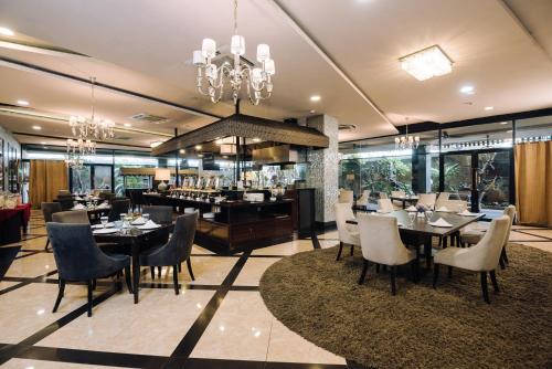 Ресторант, Amaroossa Grande Bekasi in Бекаси Ресторант, Amaroossa Grande Bekasi in Бекаси