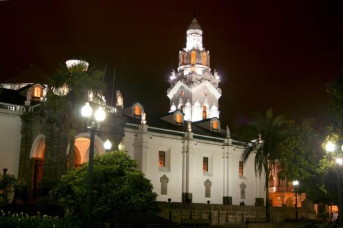 Közeli látványosságok, La Rosario in Guangacalle Közeli látványosságok, La Rosario in Guangacalle