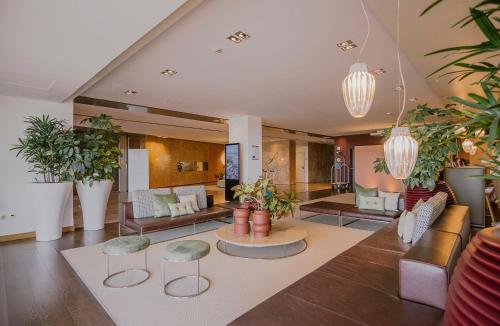 大堂, 法魯酒店及海灘俱樂部 (Hotel Faro & Beach Club) in 法羅 大堂, 法魯酒店及海灘俱樂部 (Hotel Faro & Beach Club) in 法羅