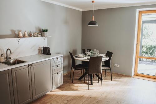 Upės apartamentai I su terasa ir baseinu (Upes apartamentai I su terasa ir baseinu) in Anyksciai Upės apartamentai I su terasa ir baseinu (Upes apartamentai I su terasa ir baseinu) in Anyksciai