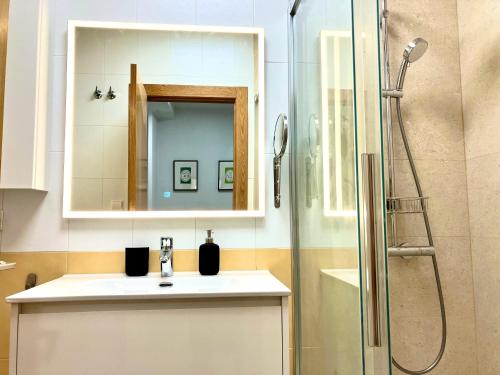 Baño, Adelfa - 2 hab, AA, parking gratis, junto Hospital in El Palmar Baño, Adelfa - 2 hab, AA, parking gratis, junto Hospital in El Palmar