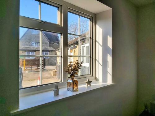 Cosy 2 Bed apartment for 6 in Bletchingdon Cosy 2 Bed apartment for 6 in Bletchingdon