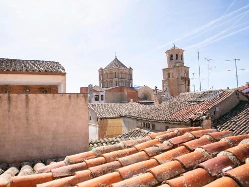 Pirata casco histórico (Pirata casco historico) in Toro Pirata casco histórico (Pirata casco historico) in Toro