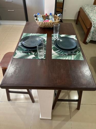 Létesítmények, Mana - SRFB 2 in Saint-Laurent-du-Maroni Létesítmények, Mana - SRFB 2 in Saint-Laurent-du-Maroni