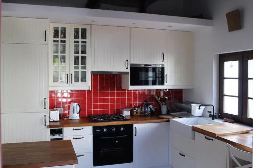 Casa do Pinheiro in อัลเคเซอ โด ซาล Casa do Pinheiro in อัลเคเซอ โด ซาล