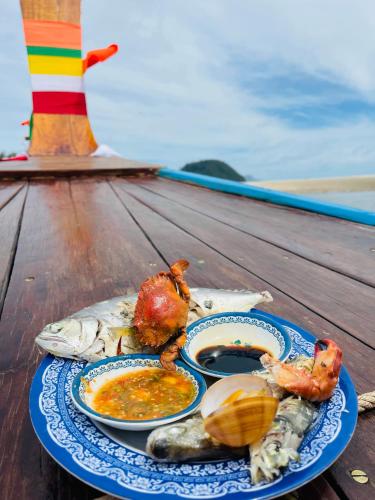 เกาะลิบงซันไรส์ โฮมสเตย์ Koh libong sunrise Homestay in Koh Libong เกาะลิบงซันไรส์ โฮมสเตย์ Koh libong sunrise Homestay in Koh Libong