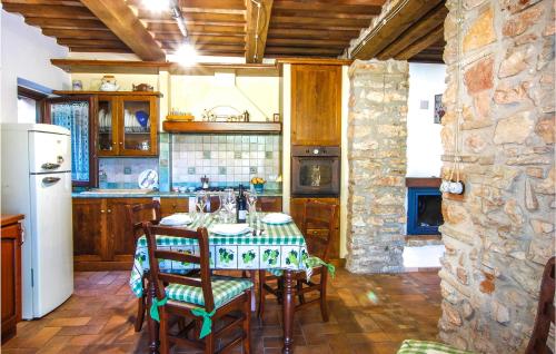 Kitchen, Beautiful Home In Caldarola With Wifi And 3 Bedrooms 2 in Caldarola Kitchen, Beautiful Home In Caldarola With Wifi And 3 Bedrooms 2 in Caldarola