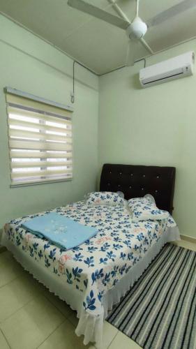 Guestroom, Che Det Homestay Chemor in Sungai Siput Guestroom, Che Det Homestay Chemor in Sungai Siput