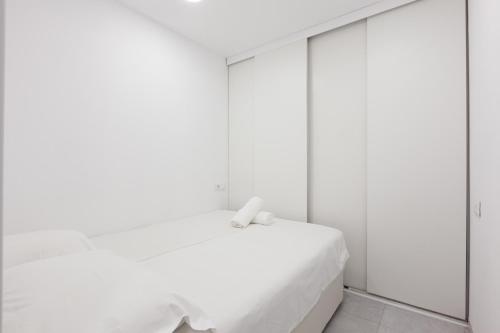 Hotel Las Palmeras studio in Fuengirola by Costarentals - Ref 56