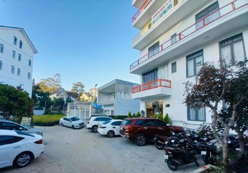Đa Lat Cao Nguyen Hotel near Thien Vuong Co Sat Pagoda Đa Lat Cao Nguyen Hotel near Thien Vuong Co Sat Pagoda