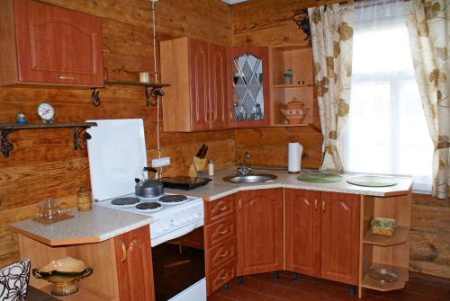 Domik v Belovezhskoy Pusche in Kamenyuky Domik v Belovezhskoy Pusche in Kamenyuky