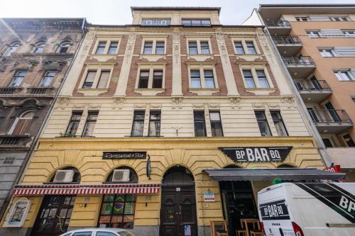 Youth Motive Studio with gallery