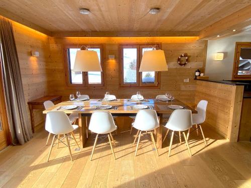 Létesítmények, Chalet Kiriolé (Chalet Kiriole) in Courchevel Létesítmények, Chalet Kiriolé (Chalet Kiriole) in Courchevel