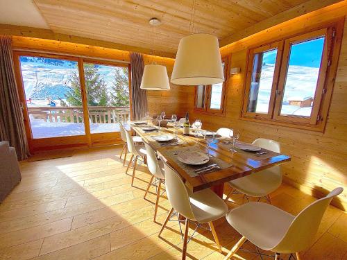 Létesítmények, Chalet Kiriolé (Chalet Kiriole) in Courchevel Létesítmények, Chalet Kiriolé (Chalet Kiriole) in Courchevel