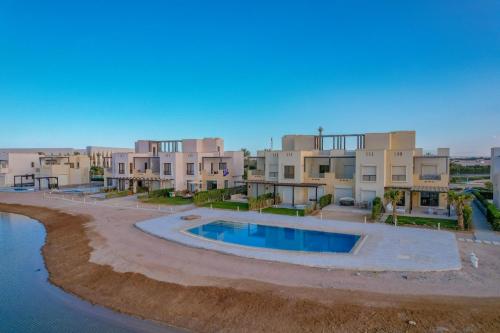 NEW! Gouna, Cyan Cozy 3BR Townhouse Lagoon & Pool