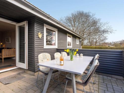 Holiday Home Hoghni - 850m to the inlet by Interhome in Falen Holiday Home Hoghni - 850m to the inlet by Interhome in Falen