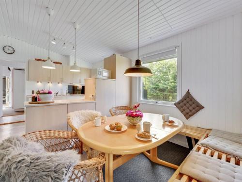 Holiday Home Cristal - 400m to the inlet by Interhome in Skuldbol Holiday Home Cristal - 400m to the inlet by Interhome in Skuldbol