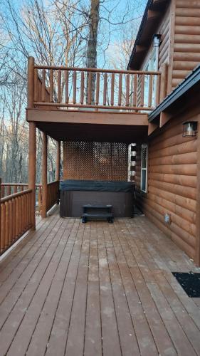 Flying High Luxury Cabin in Campbellsville Flying High Luxury Cabin in Campbellsville