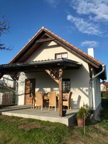 ทัศนียภาพภายนอกโรงแรม, Chaloupka Stanětice (Chaloupka Stanetice) in คดิเน ทัศนียภาพภายนอกโรงแรม, Chaloupka Stanětice (Chaloupka Stanetice) in คดิเน