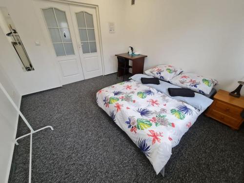 Fantastic Waw - NS42 Room G