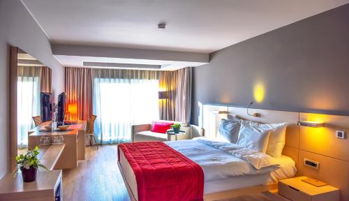 Denizatı Plus Hotel in Kartal Denizatı Plus Hotel in Kartal