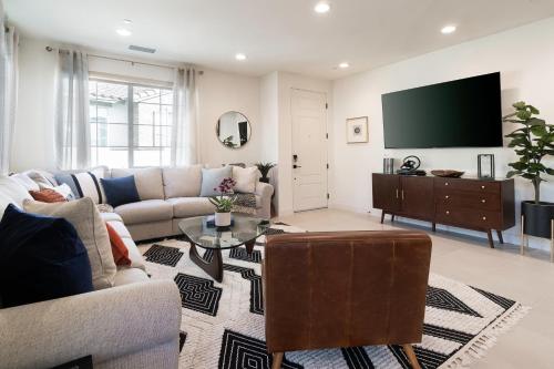 Enjoy a stay @ Casa de Fore!Play! New Townhome! in La Quinta Enjoy a stay @ Casa de Fore!Play! New Townhome! in La Quinta