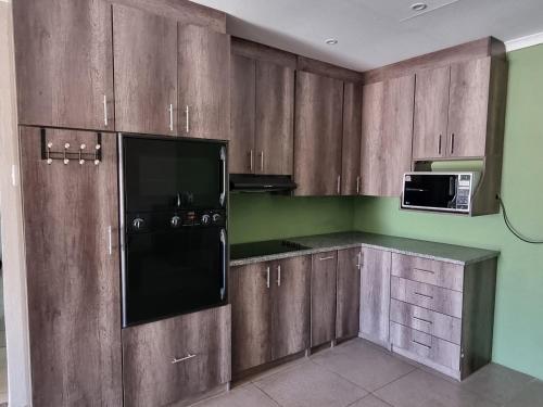 Konyha, Pro Plants Accommodation in Kimberley Konyha, Pro Plants Accommodation in Kimberley