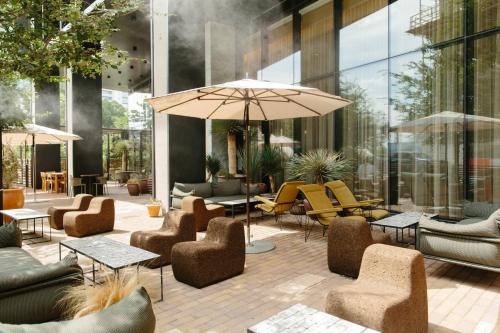 Facilities, Austin Proper Hotel a Member of Design Hotels in Austin (TX) Facilities, Austin Proper Hotel a Member of Design Hotels in Austin (TX)