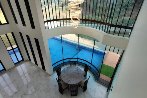 Leisurely Villa Hyde, 4BHK Pawna Lake near Tikona Fort Leisurely Villa Hyde, 4BHK Pawna Lake near Tikona Fort