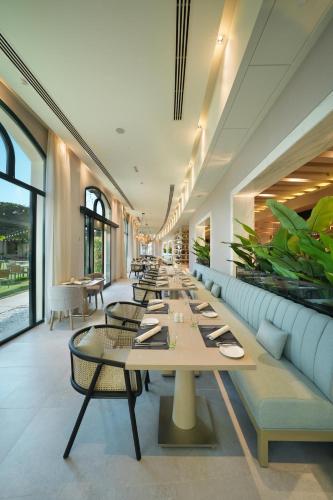 Attrezzature e servizi, Al Ain Rotana in Al Ain Attrezzature e servizi, Al Ain Rotana in Al Ain