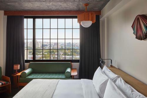 Ace Hotel Brooklyn in Бруклин Ace Hotel Brooklyn in Бруклин