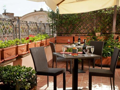 Balcony/terrace, Albergo Ottocento in Via Veneto Balcony/terrace, Albergo Ottocento in Via Veneto