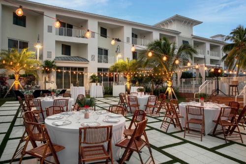 Meeting room / ballrooms, Courtyard Faro Blanco Resort in Marathon (FL) Meeting room / ballrooms, Courtyard Faro Blanco Resort in Marathon (FL)