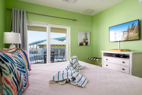 Harbour House at the Inn 306 in Waterfront/beach Harbour House at the Inn 306 in Waterfront/beach