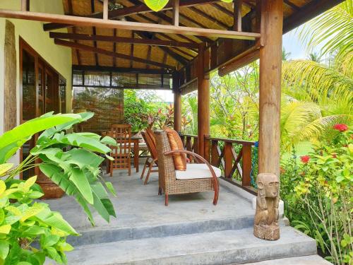 발코니/테라스, Waiara Village Guesthouse in 와이게테 발코니/테라스, Waiara Village Guesthouse in 와이게테